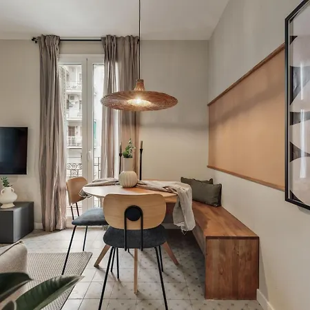 Yesil - 2 Bedrooms And Office In Sant Antoni Barselona